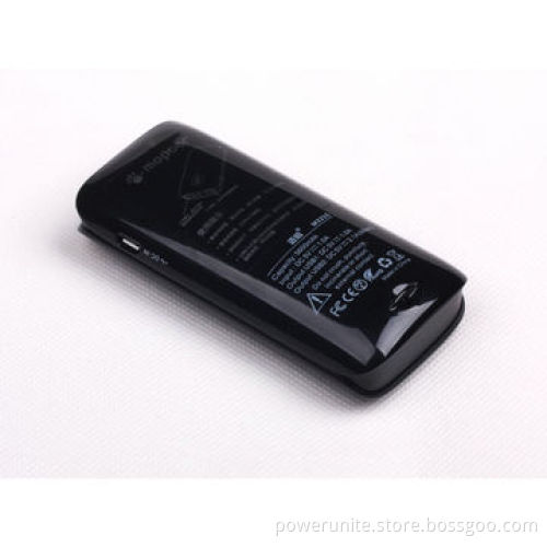 High-end Easy to Carry USB Power Bank with 4,400mAh